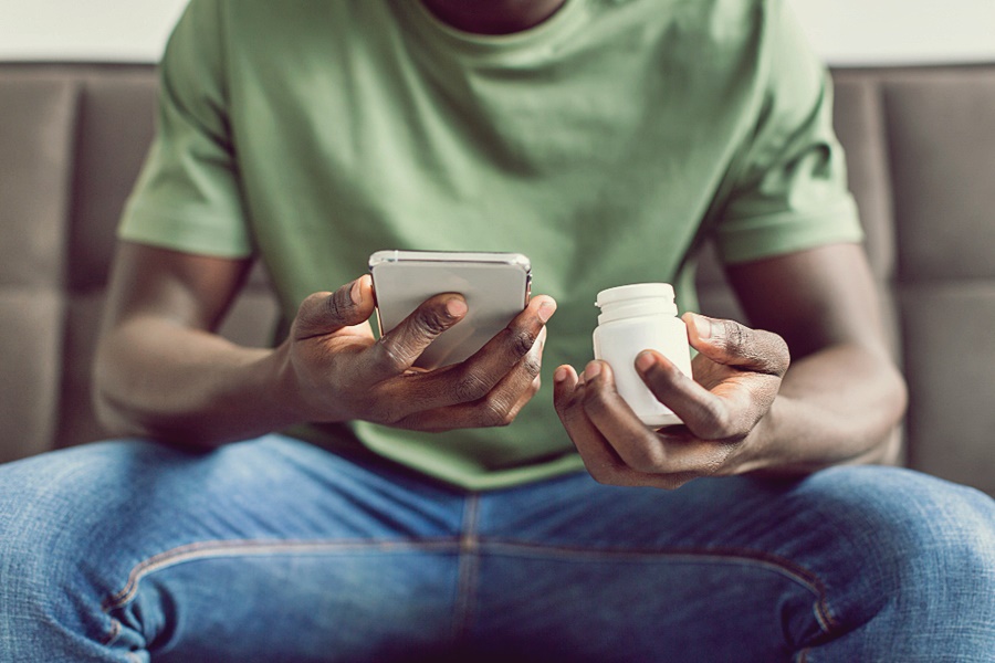 A Guide to Discontinuing Antidepressants Safely and Effectively